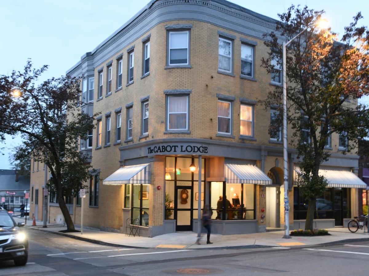 The Cabot Lodge Beverly Exterior foto